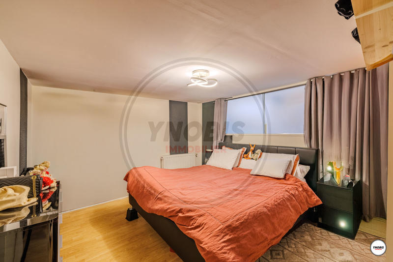 Maison - 151 m² - 6 pièces