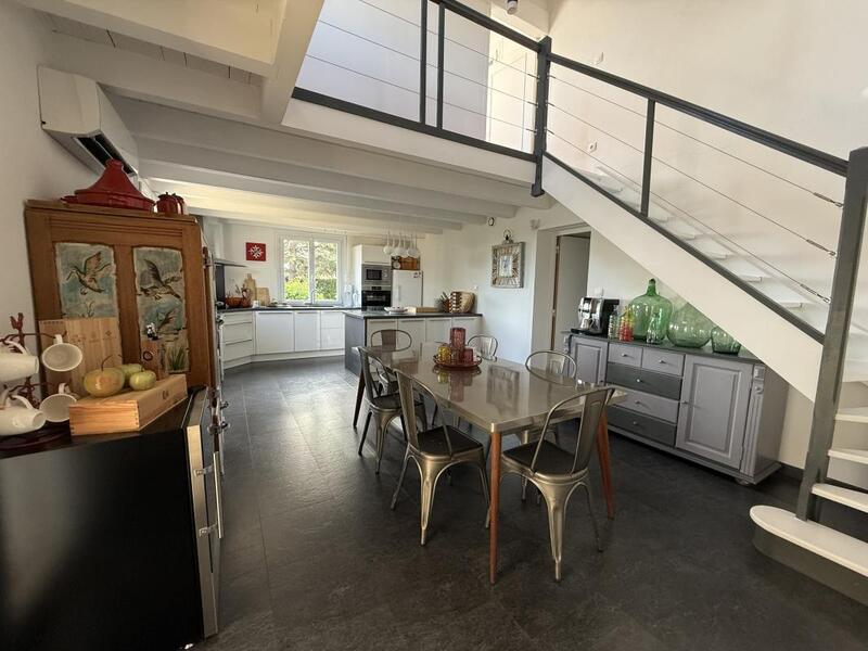 Villa - 170 m² - 7 pièces