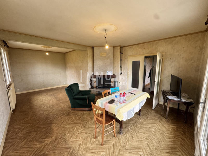 Maison - 87 m² - 5 pièces