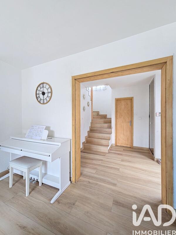 Maison - 115 m² - 6 pièces