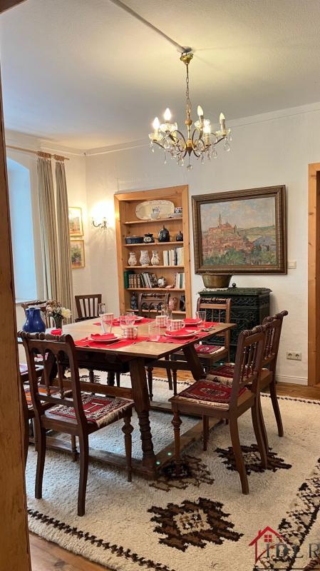 Maison - 292 m² - 12 pièces