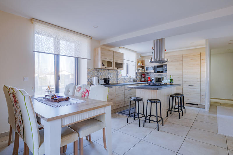 Maison - 100 m² - 4 pièces