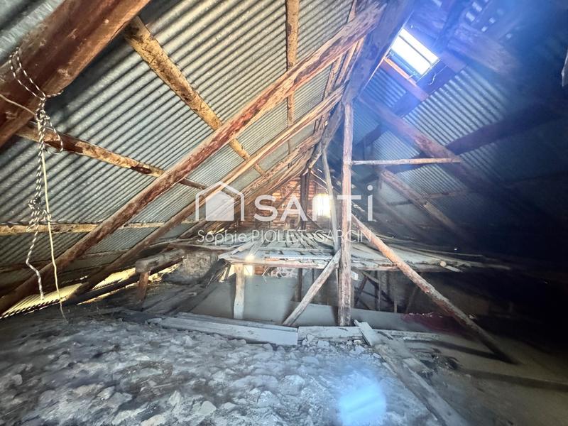 Maison - 435 m² - 12 pièces