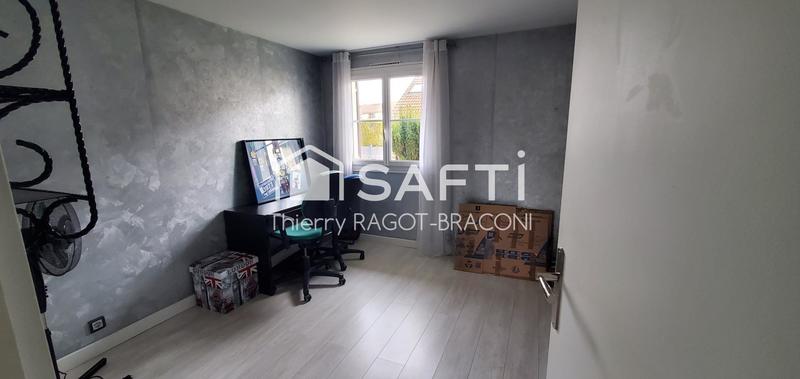 Maison - 105 m² - 6 pièces