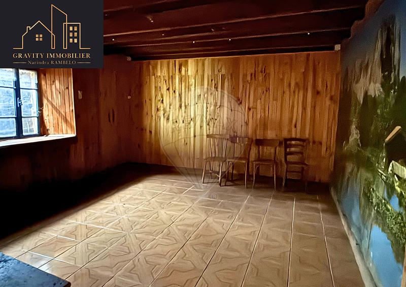 Maison - 190 m² - 5 pièces