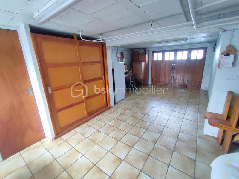 Maison traditionnelle - 80 m² - 4 pièces