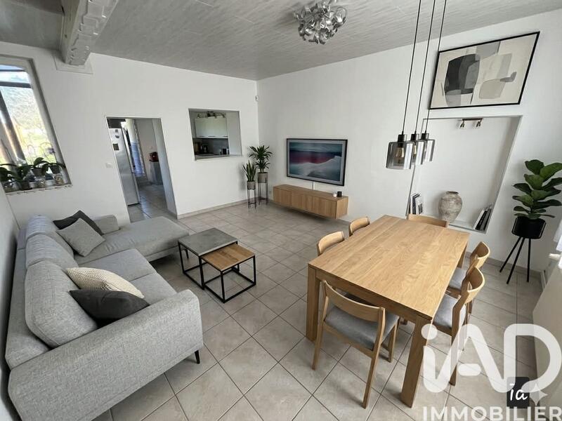 Maison de ville - 92 m² - 5 pièces