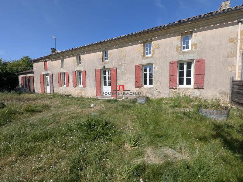 Maison ancienne - 172 m² - 8 pièces