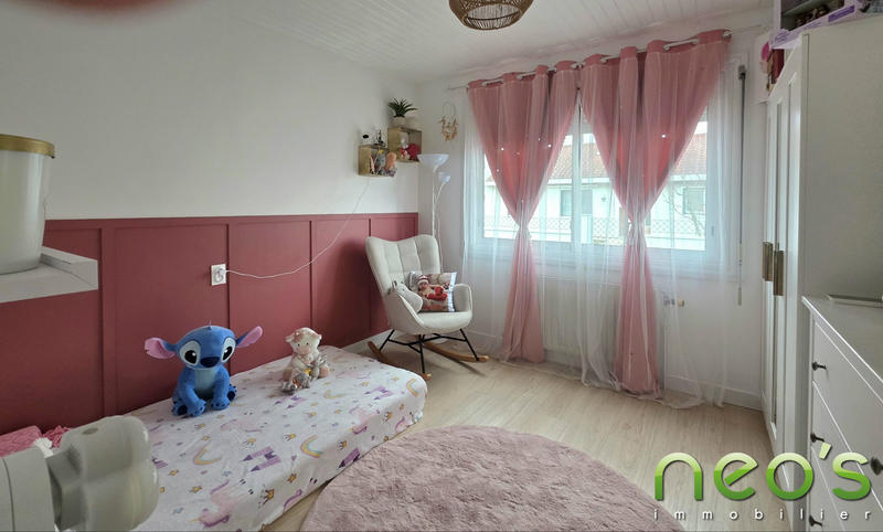 Maison - 110 m² - 4 pièces