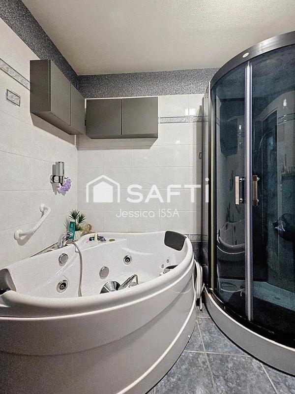 Appartement - 80 m² - 3 pièces