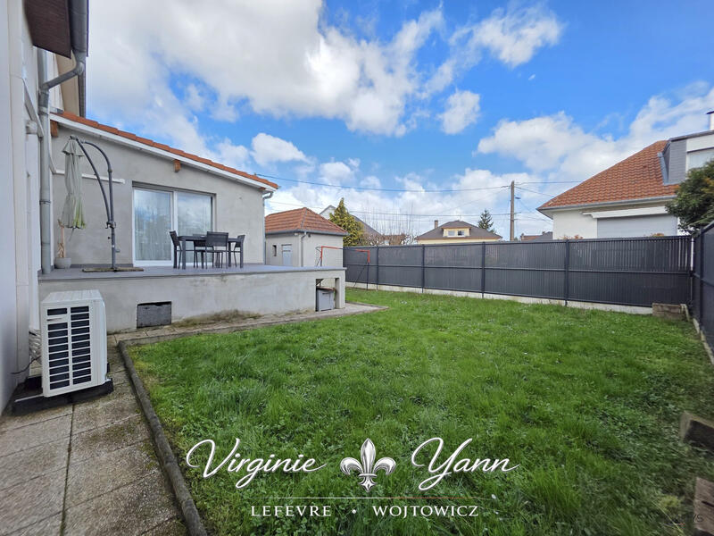 Maison - 145 m² - 5 pièces