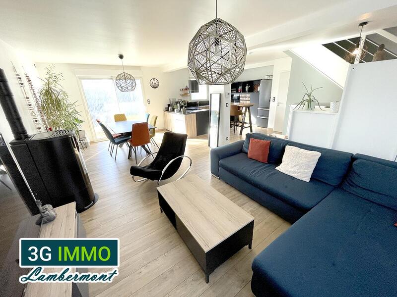 Maison - 100 m² - 5 pièces