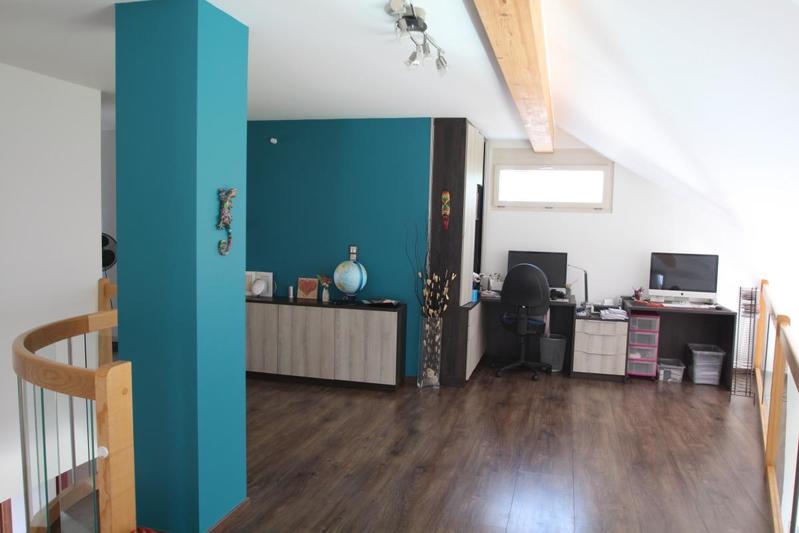 Villa - 184 m² - 6 pièces