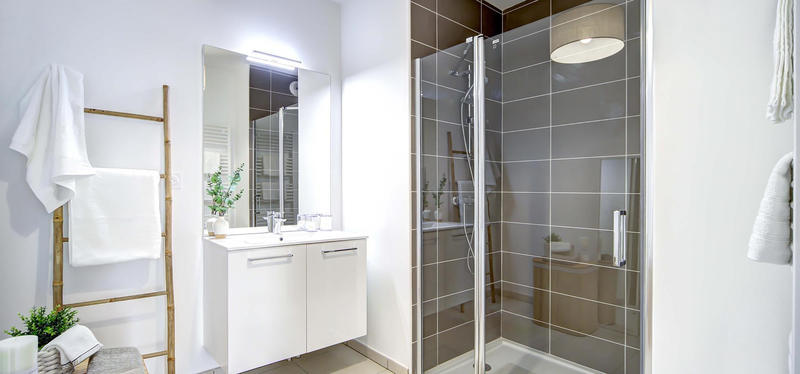 Appartement - 97 m² - 5 pièces