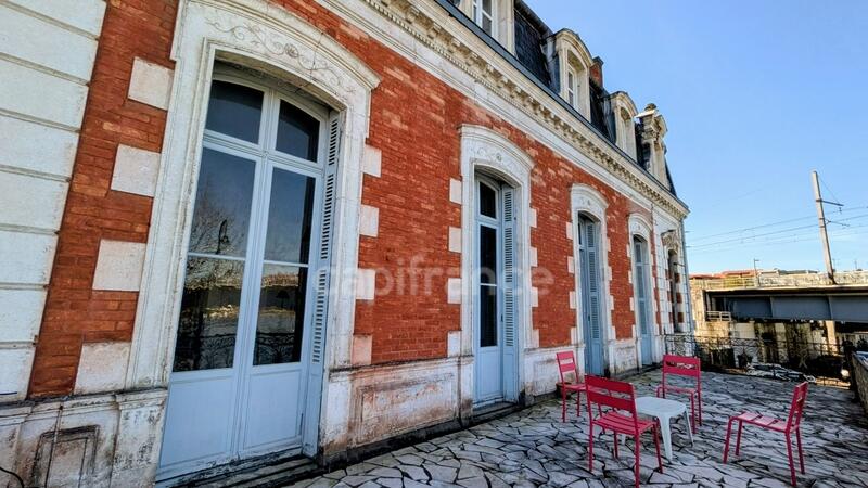 Appartement bourgeois - 169 m² - 5 pièces