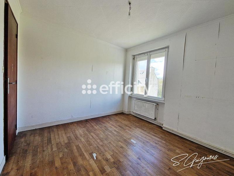 Maison - 81 m² - 5 pièces