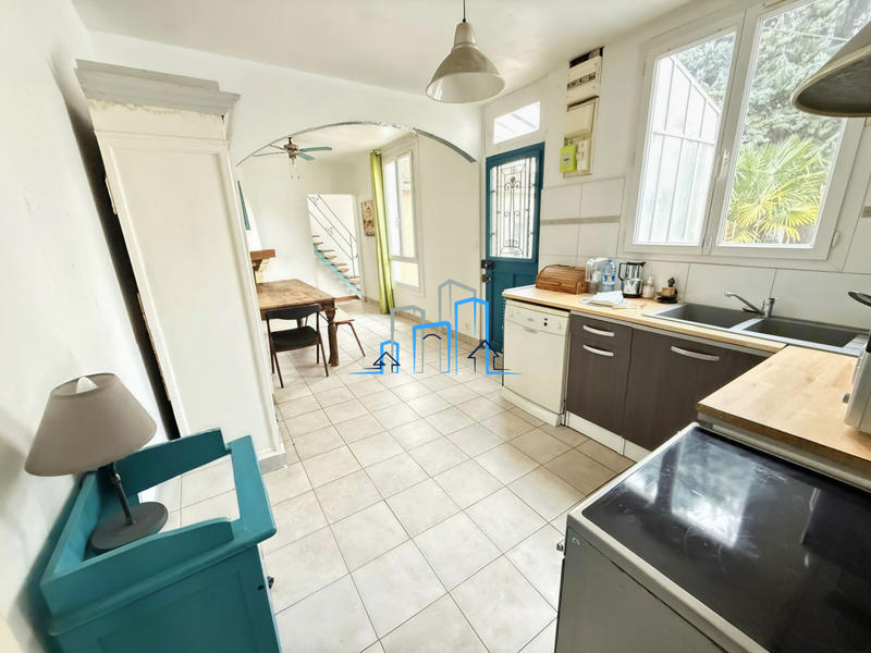 Maison - 94 m² - 5 pièces