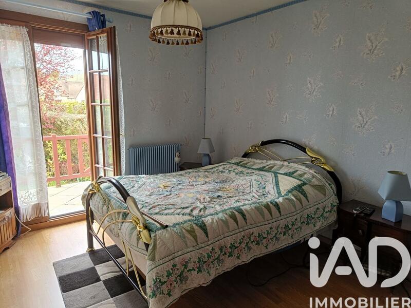 Maison - 100 m² - 6 pièces