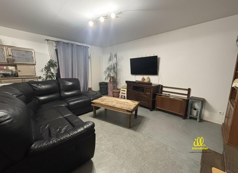 Maison - 179 m² - 7 pièces