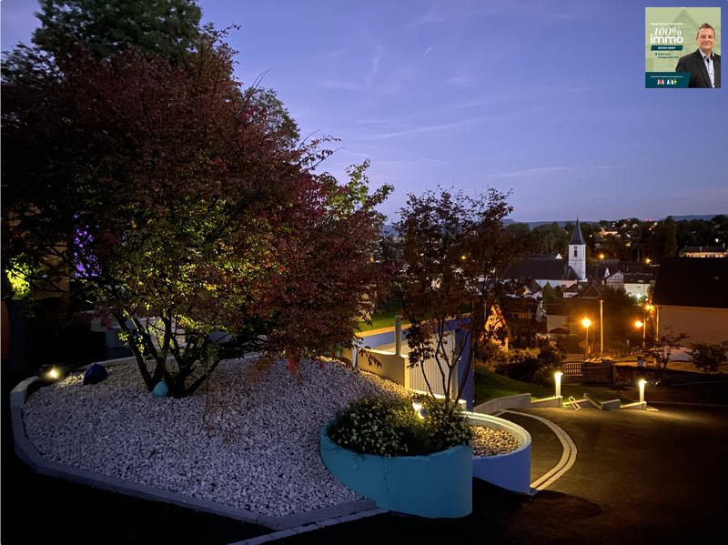 Maison - 240 m² - 5 pièces