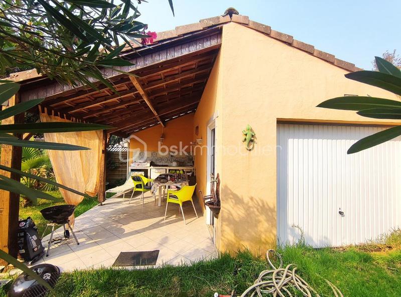 Maison traditionnelle - 107 m² - 4 pièces