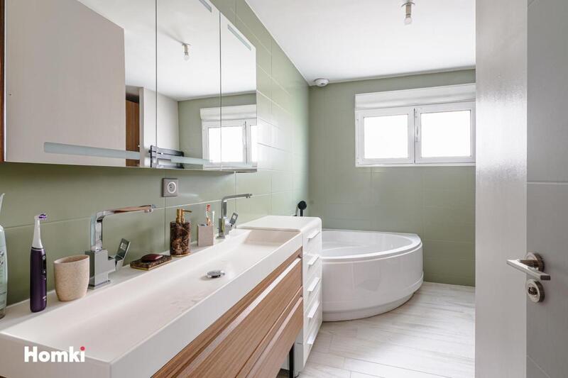 Maison - 155 m² - 6 pièces