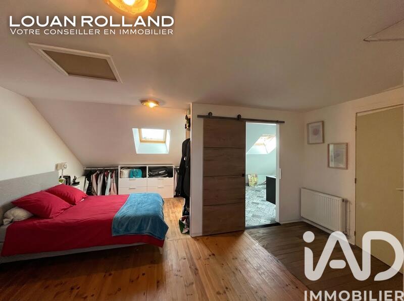 Maison - 218 m² - 5 pièces