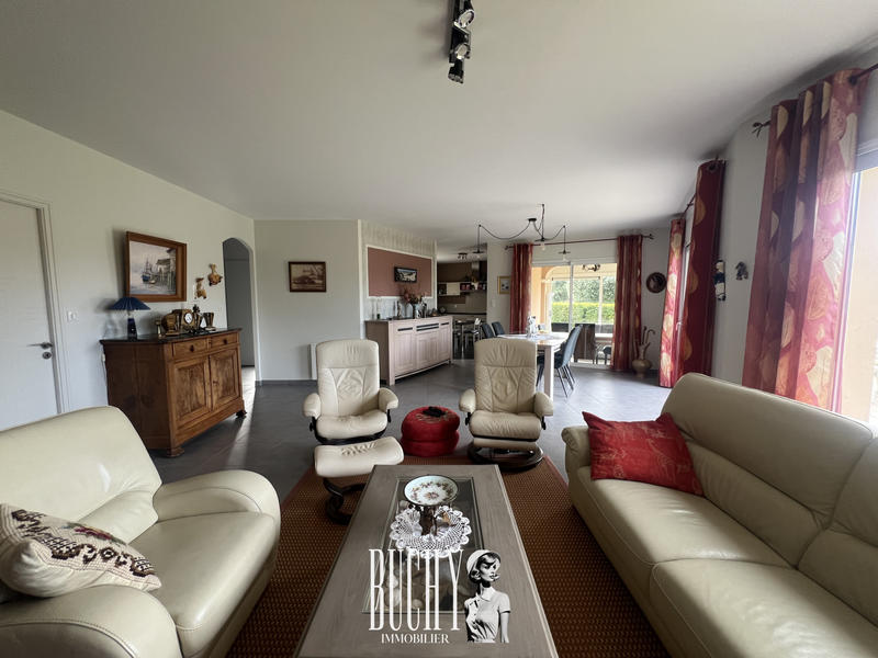 Maison - 145 m² - 6 pièces