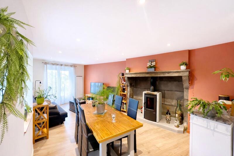 Maison - 95 m² - 5 pièces