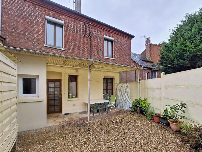 Maison - 122 m² - 5 pièces