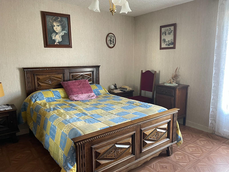 Maison - 95 m² - 5 pièces