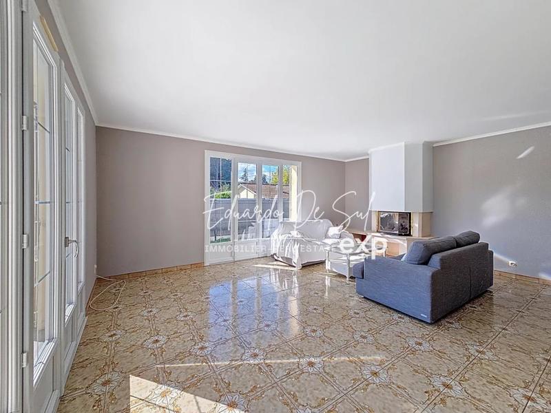 Maison - 145 m² - 7 pièces