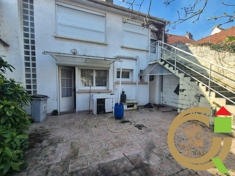 Maison - 110 m² - 4 pièces