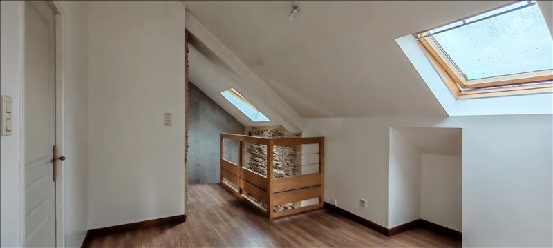 Maison - 175 m² - 5 pièces