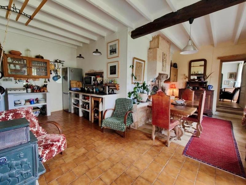 Maison - 281 m² - 8 pièces
