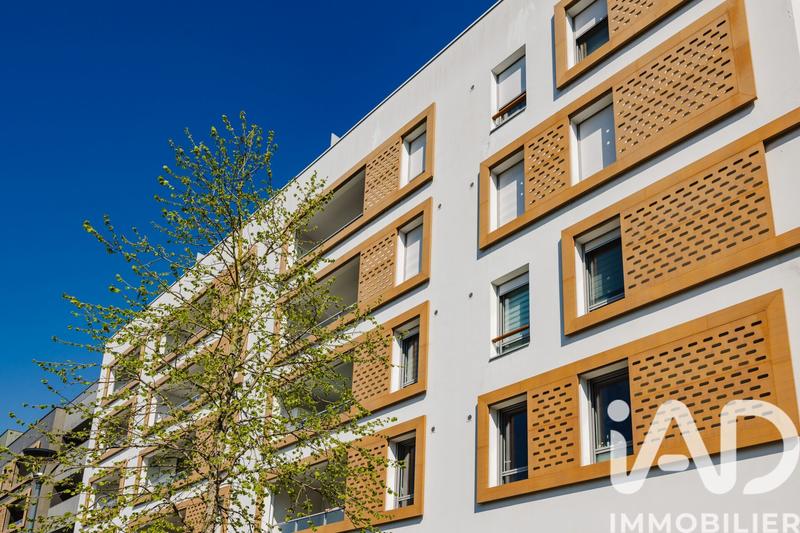 Appartement - 85 m² - 4 pièces