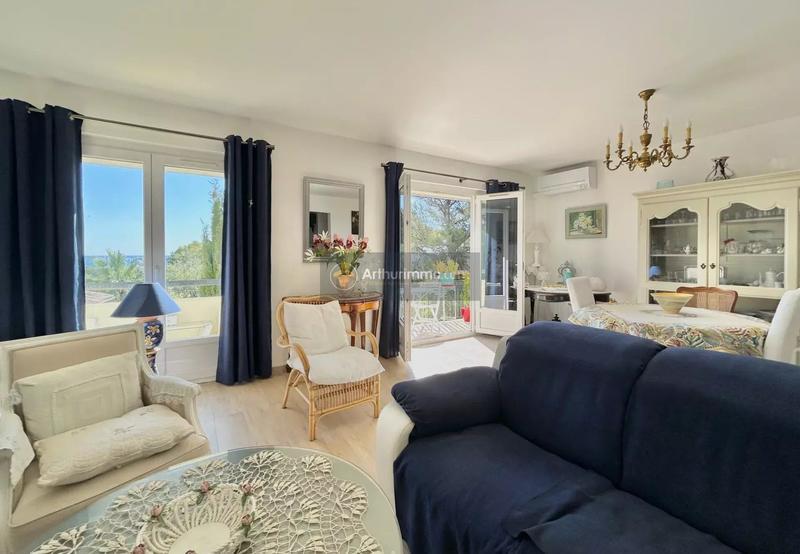 Appartement - 75 m² - 3 pièces