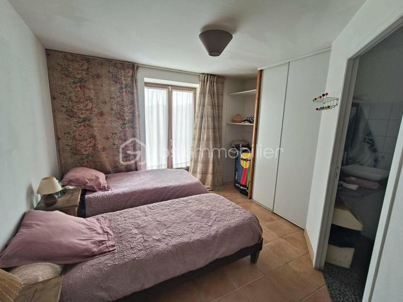 Corps de ferme - 265 m² - 10 pièces