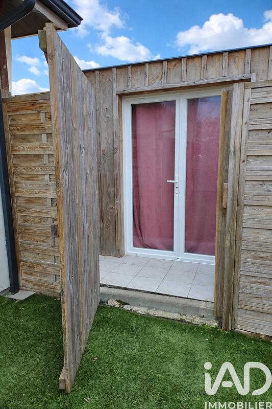 Maison - 93 m² - 4 pièces