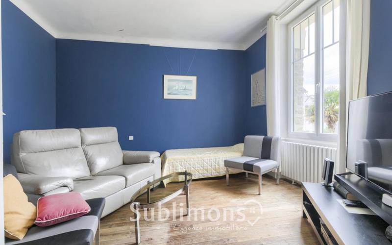 Maison - 165 m² - 6 pièces