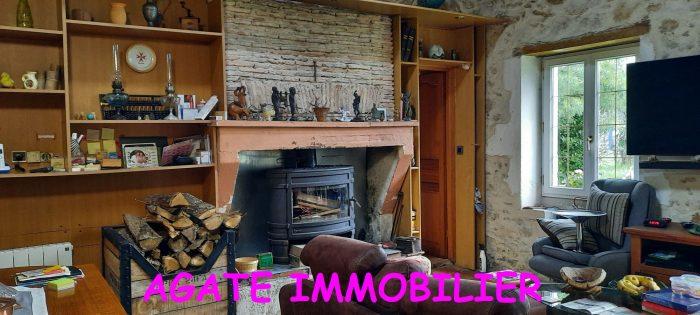 Maison en pierre - 88 m² - 4 pièces