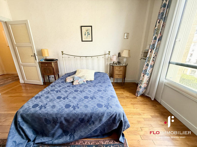 Appartement - 102 m² - 5 pièces
