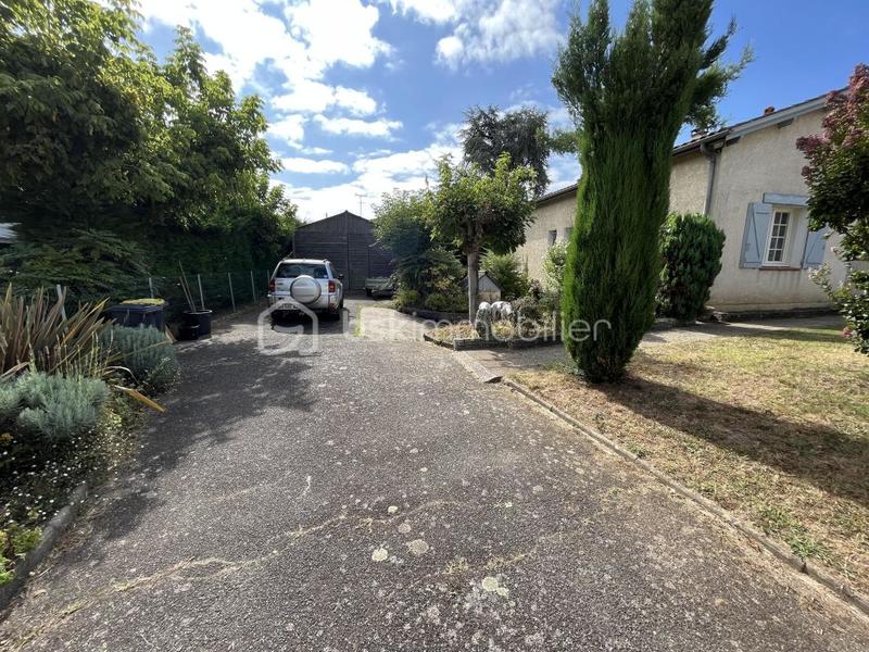 Demeure - 140 m² - 6 pièces