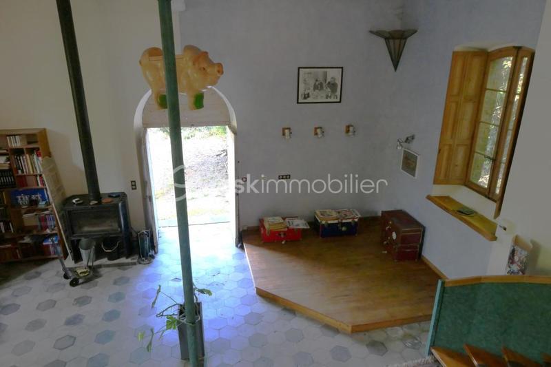 Propriété - 161 m² - 3 pièces