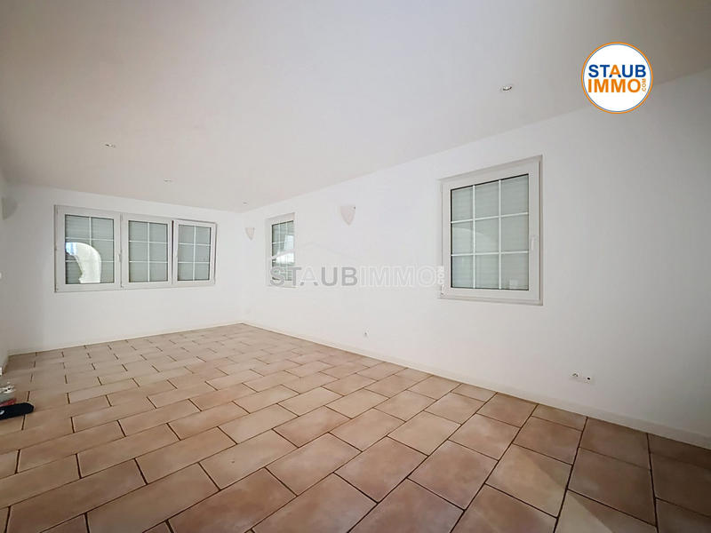 Maison - 287 m² - 8 pièces