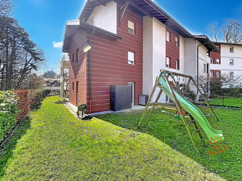 Appartement - 88 m² - 4 pièces