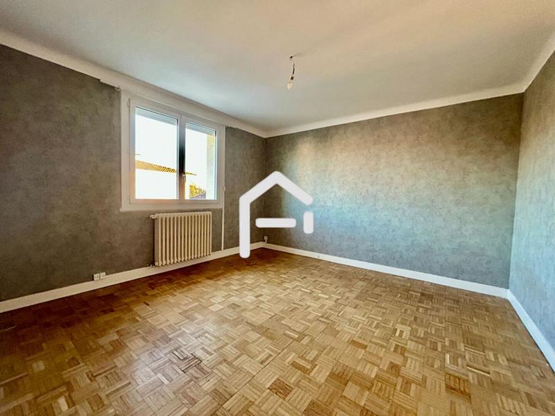 Maison - 120 m² - 4 pièces