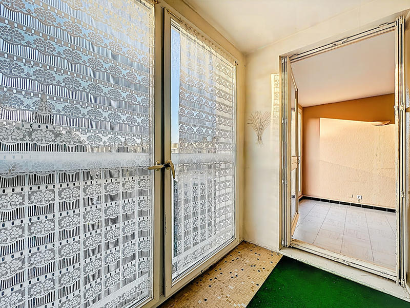 Appartement - 105 m² - 6 pièces