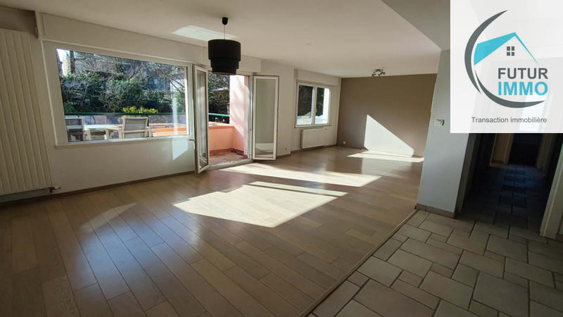 Appartement - 101 m² - 4 pièces