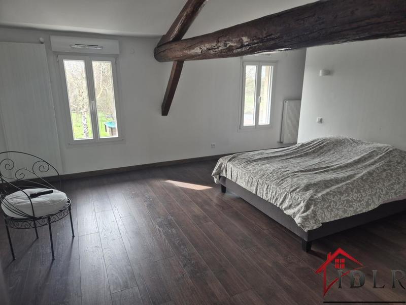 Maison - 163 m² - 6 pièces